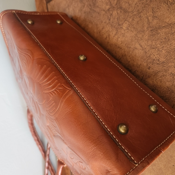 Brown Embossed Leather Handbag - Picture 6 of 11